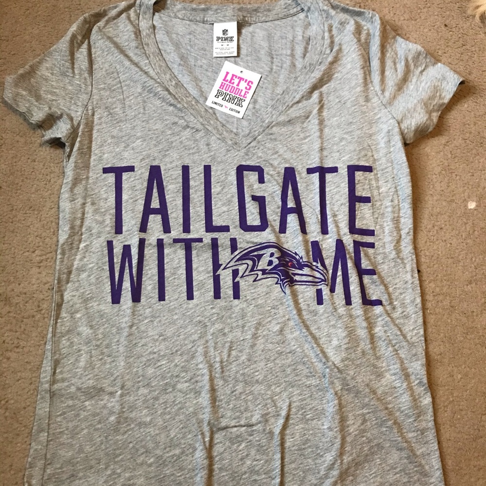 Baltimore Ravens Pink shirt size medium